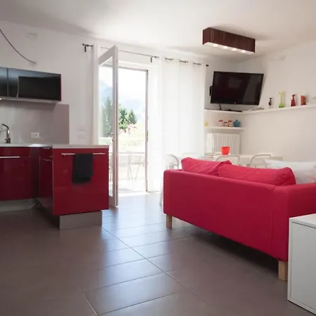 Isabellavista - Mezzegra, Tremezzina By Lovecomo