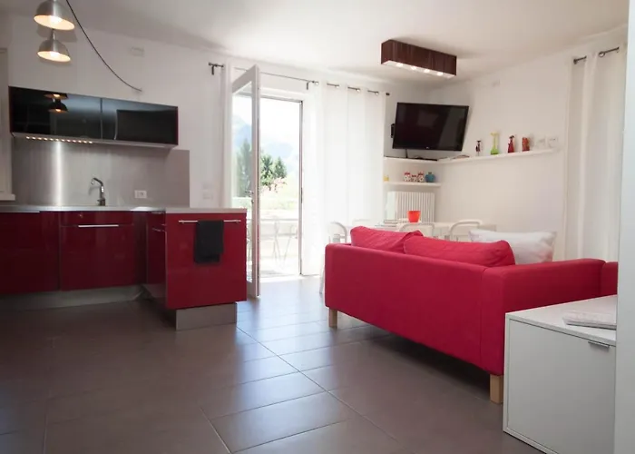 Isabellavista - Mezzegra, Tremezzina By Lovecomo